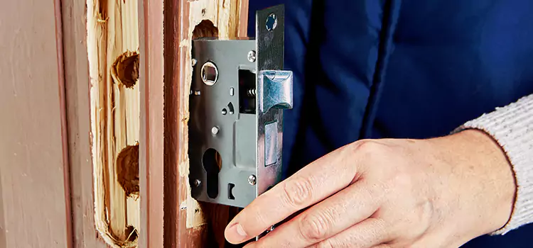 Garage Door Lock Replacement New Lenox